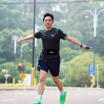Runner Photo 8212926