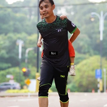 Runner Photo 8212971
