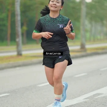 Runner Photo 8213041