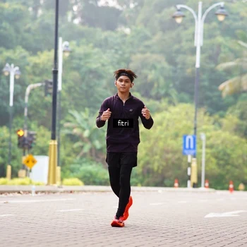 Runner Photo 8213044