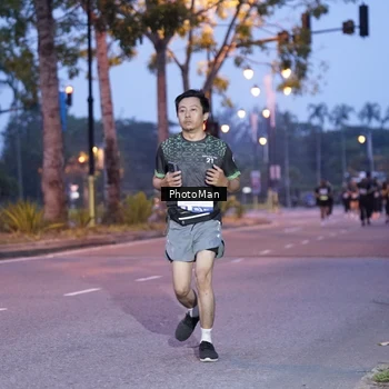 Runner Photo 8213093
