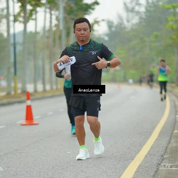 Runner Photo 8213192
