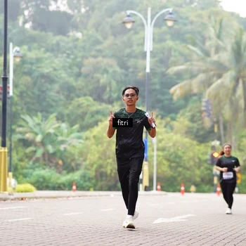 Runner Photo 8213193