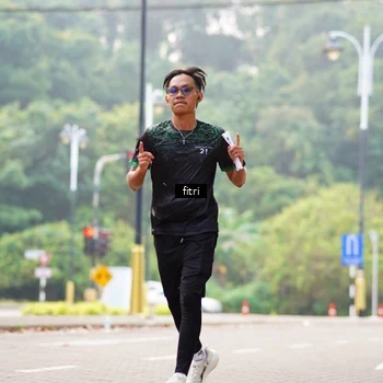 Runner Photo 8213205