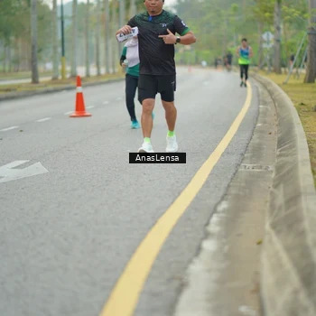 Runner Photo 8213206