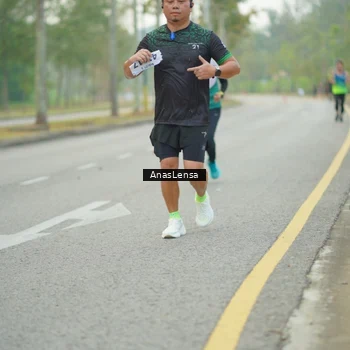 Runner Photo 8213211