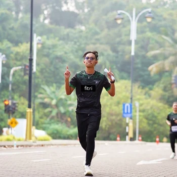 Runner Photo 8213218