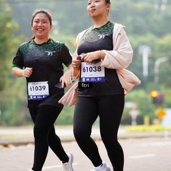 Runner Photo 8213246