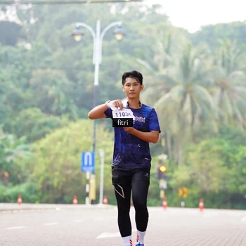Runner Photo 8213311