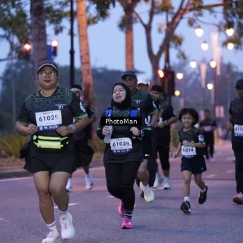 Runner Photo 8213342