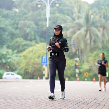 Runner Photo 8213358