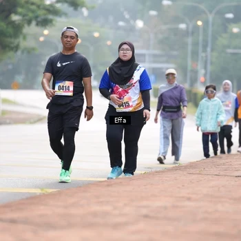 Runner Photo 8213437