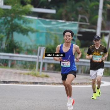 Runner Photo 8213446