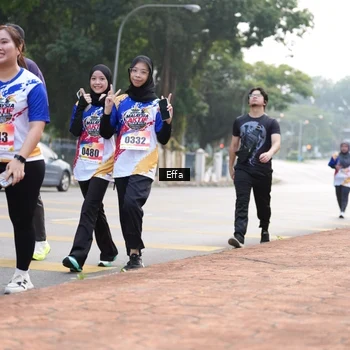 Runner Photo 8213535