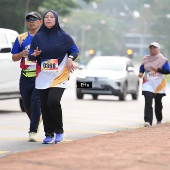 Runner Photo 8213635