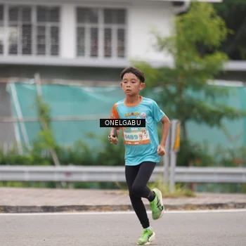 Runner Photo 8213691