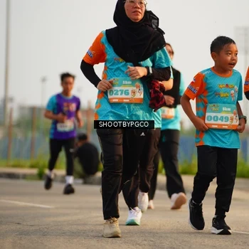 Runner Photo 8213750