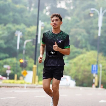 Runner Photo 8213767