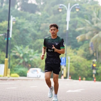 Runner Photo 8213792
