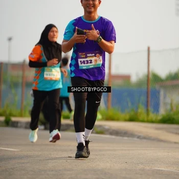 Runner Photo 8213802
