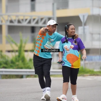 Runner Photo 8213811