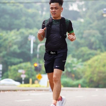 Runner Photo 8213825