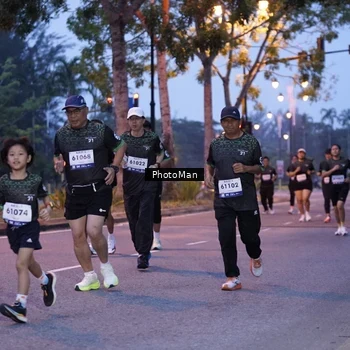 Runner Photo 8213828
