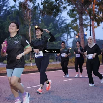 Runner Photo 8213832