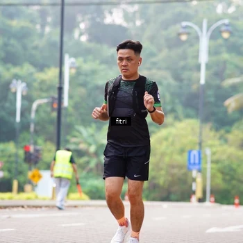 Runner Photo 8213838