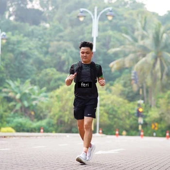 Runner Photo 8213851