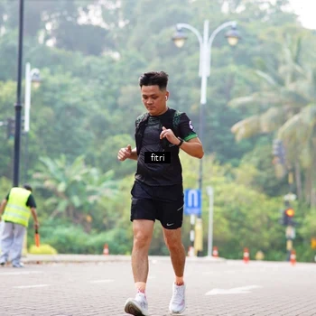 Runner Photo 8213853