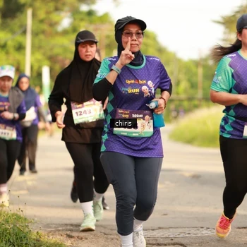 Runner Photo 8213873