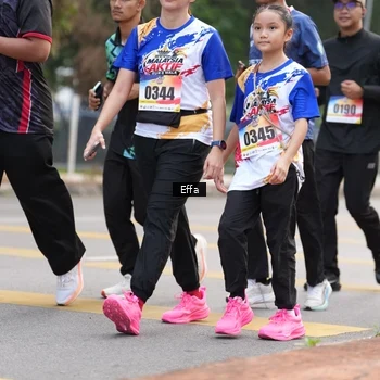 Runner Photo 8213888