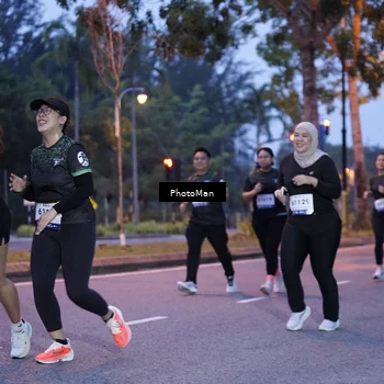 Runner Photo 8213943