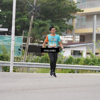Runner Photo 8213997