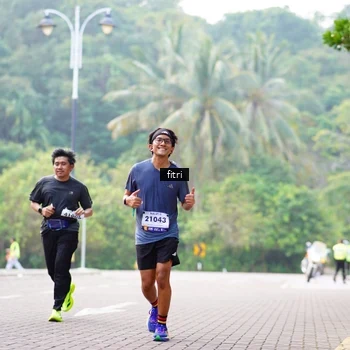 Runner Photo 8214025