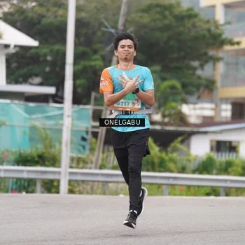 Runner Photo 8214045