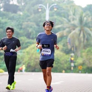 Runner Photo 8214080