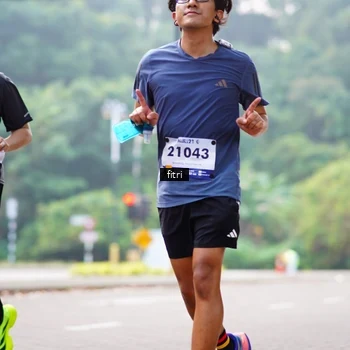 Runner Photo 8214095
