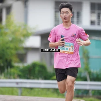 Runner Photo 8214137