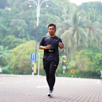 Runner Photo 8214143
