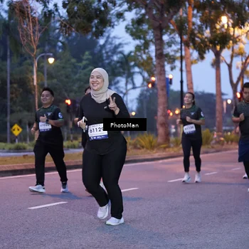 Runner Photo 8214154