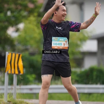 Runner Photo 8214200