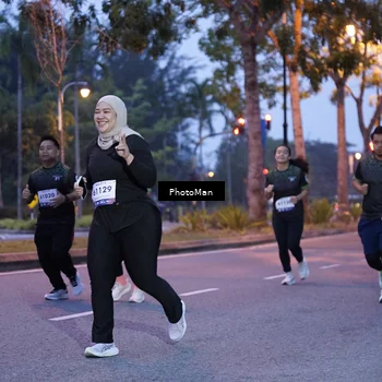Runner Photo 8214268