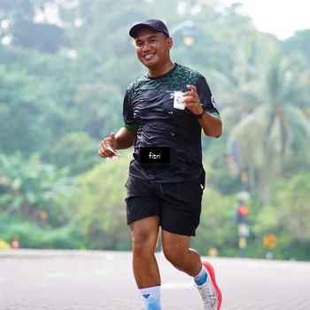 Runner Photo 8214334