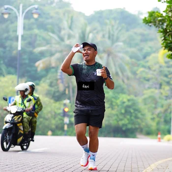 Runner Photo 8214348
