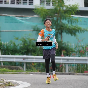 Runner Photo 8214366