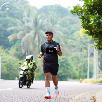 Runner Photo 8214372