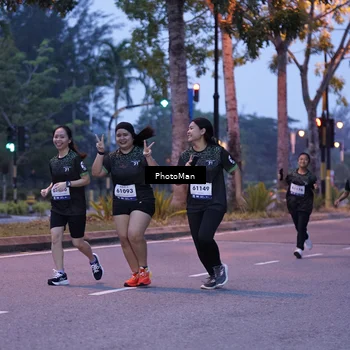 Runner Photo 8214376