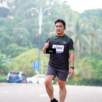 Runner Photo 8214440